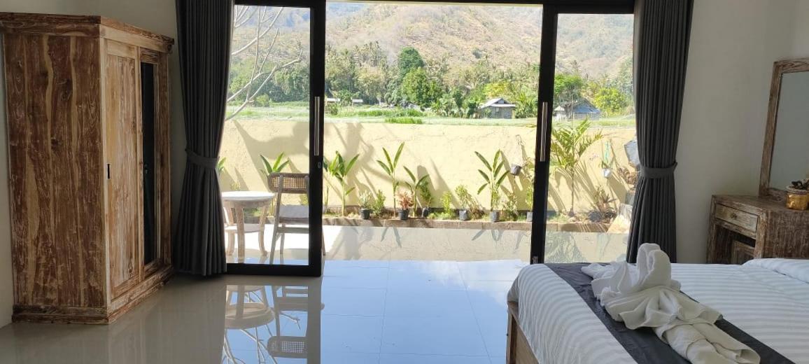 Amed Yudhadewata Hotel ภายนอก รูปภาพ